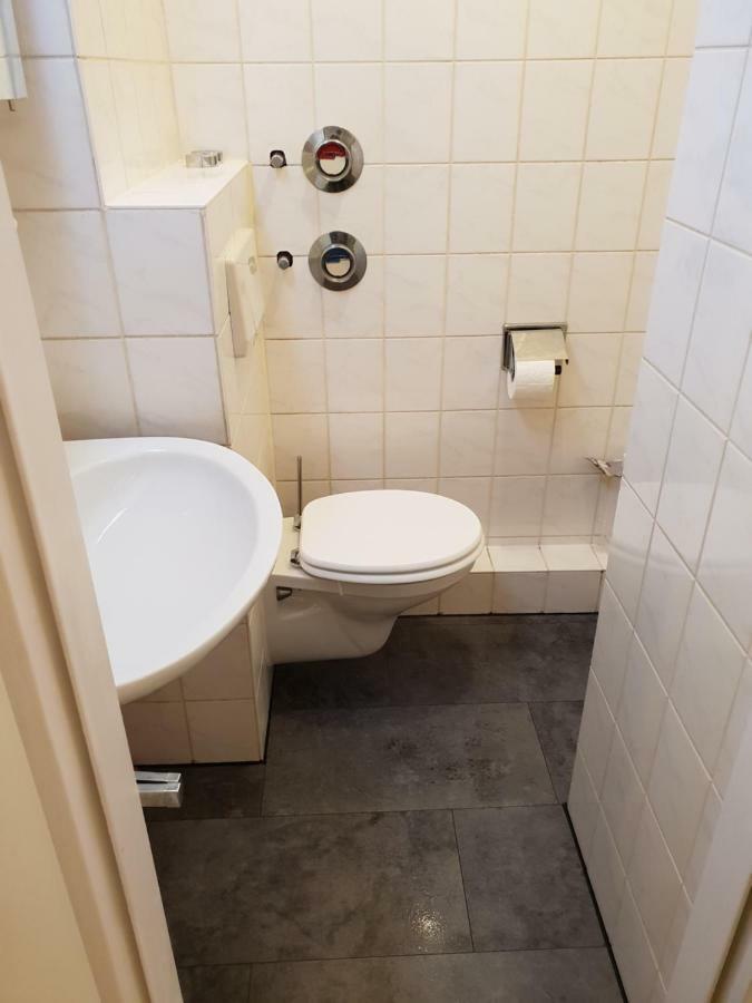Studio Apartment In Zentraler Lage マインツ エクステリア 写真